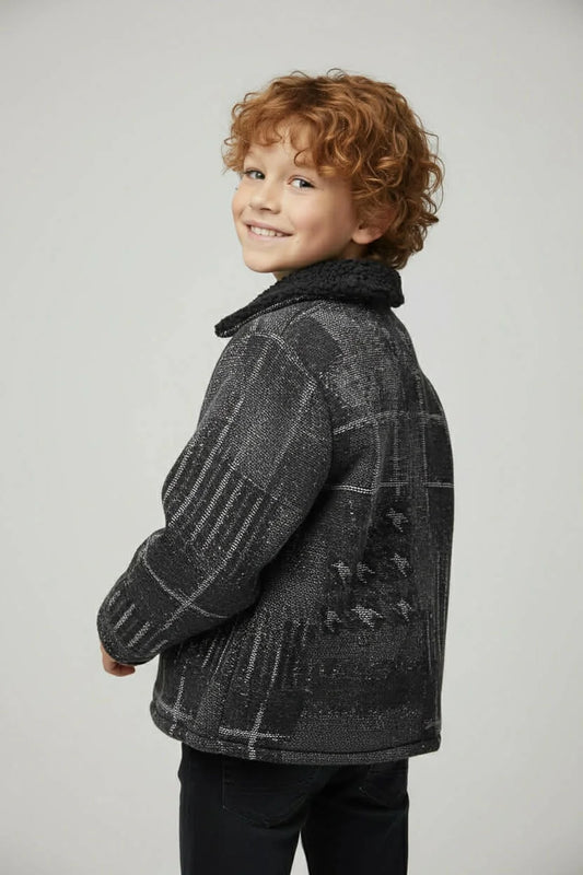 Lemon 3-piece set, short coat with fur collar, sweatshirt and jeans.