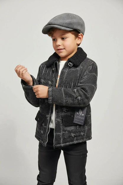 Lemon 3-piece set, short coat with fur collar, sweatshirt and jeans.